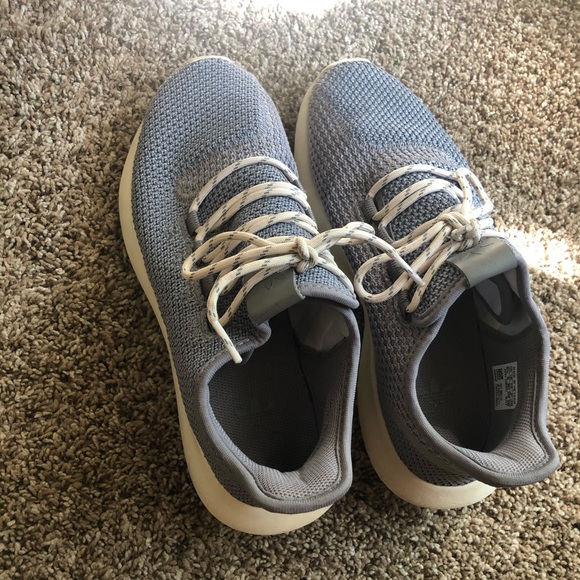 Adidas tubular running shoes - Picture 2 of 6